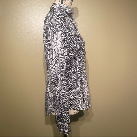 Calvin Klein Animal Print Blouse - Picture 3 of 13